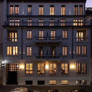 Aria Boutique Farneti , Milan Italy